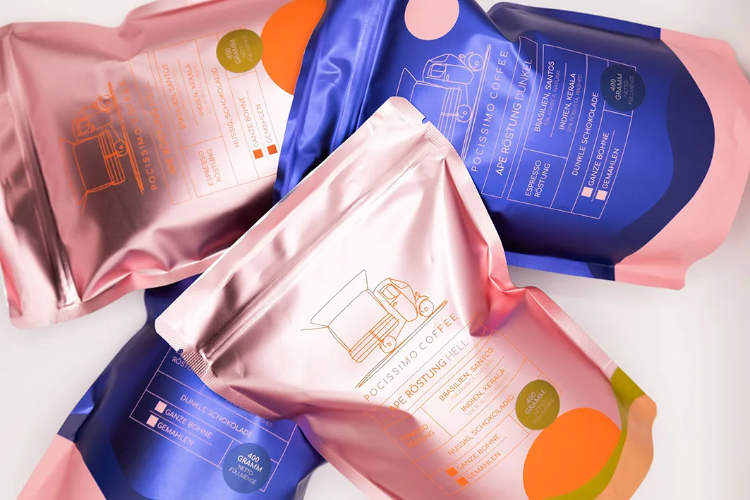 Pocissimo Coffee Kaffeetüten, helle Röstung in Rosa und dunkle in Blau